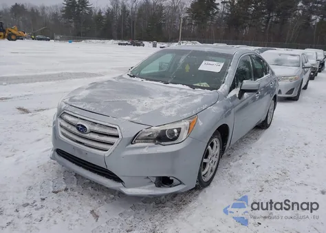 2015 Subaru Legacy 2.5I Premium из США, поврежденный, VIN 4S3BNAD6XF3022903